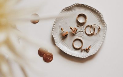 Hoe je sieraden schoonmaakt en onderhoudt